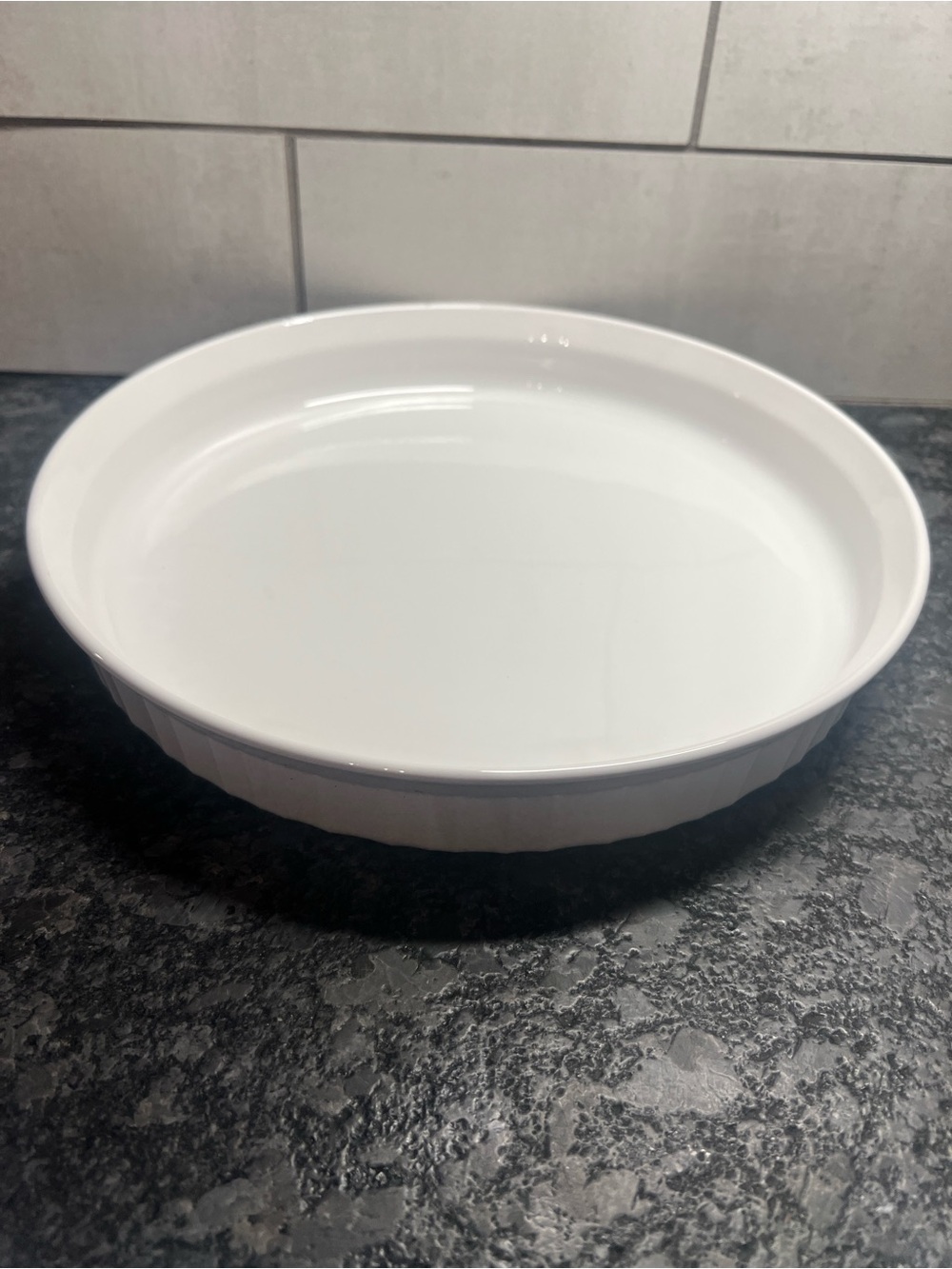 Corningware French White 10” Round Ceramic Pie Baking Dish fluted sides